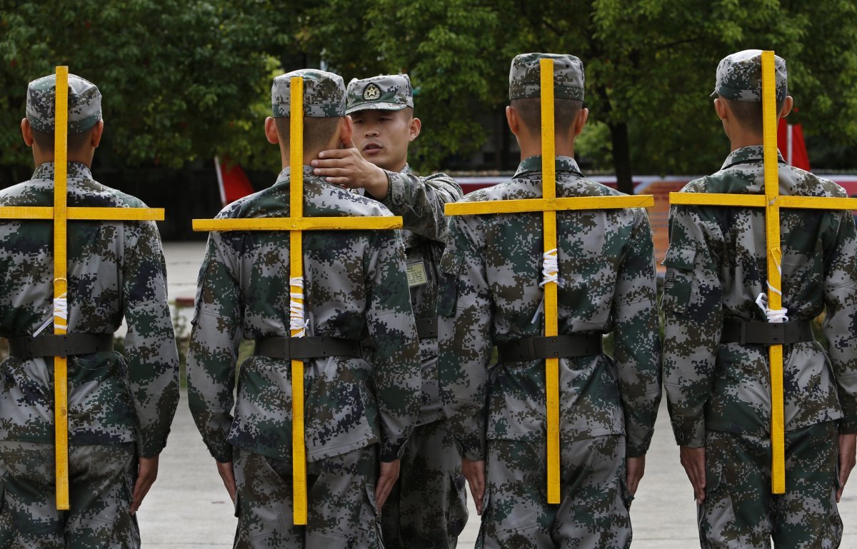 Military-Recruit-China-PLA-Army-Marching-Posture-1